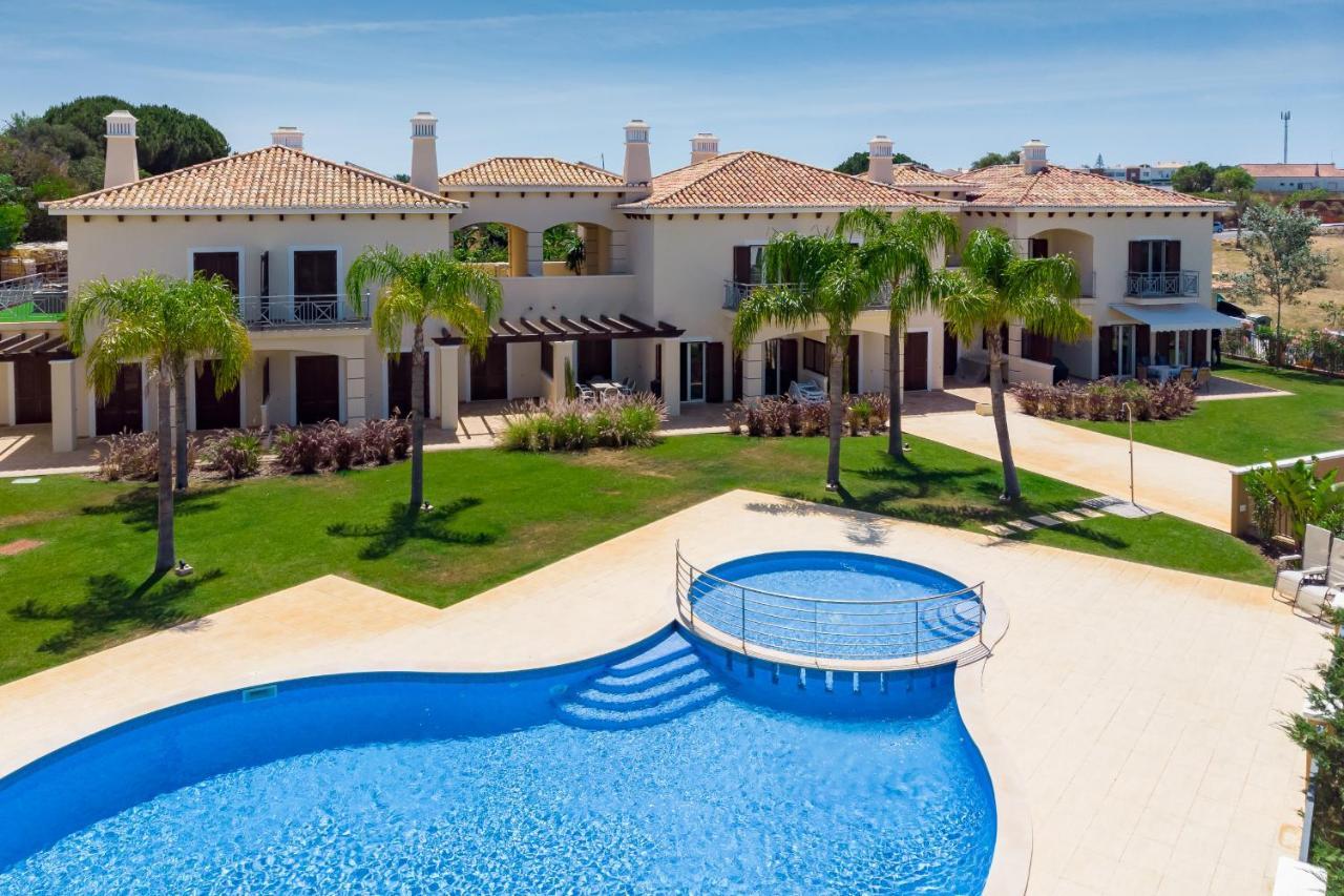 Cascata Village Lote Q Ferienhaus